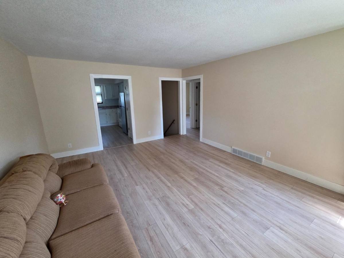 3009 Cambridge St, St. Joseph, MO 64506 - House for Rent - Image 1