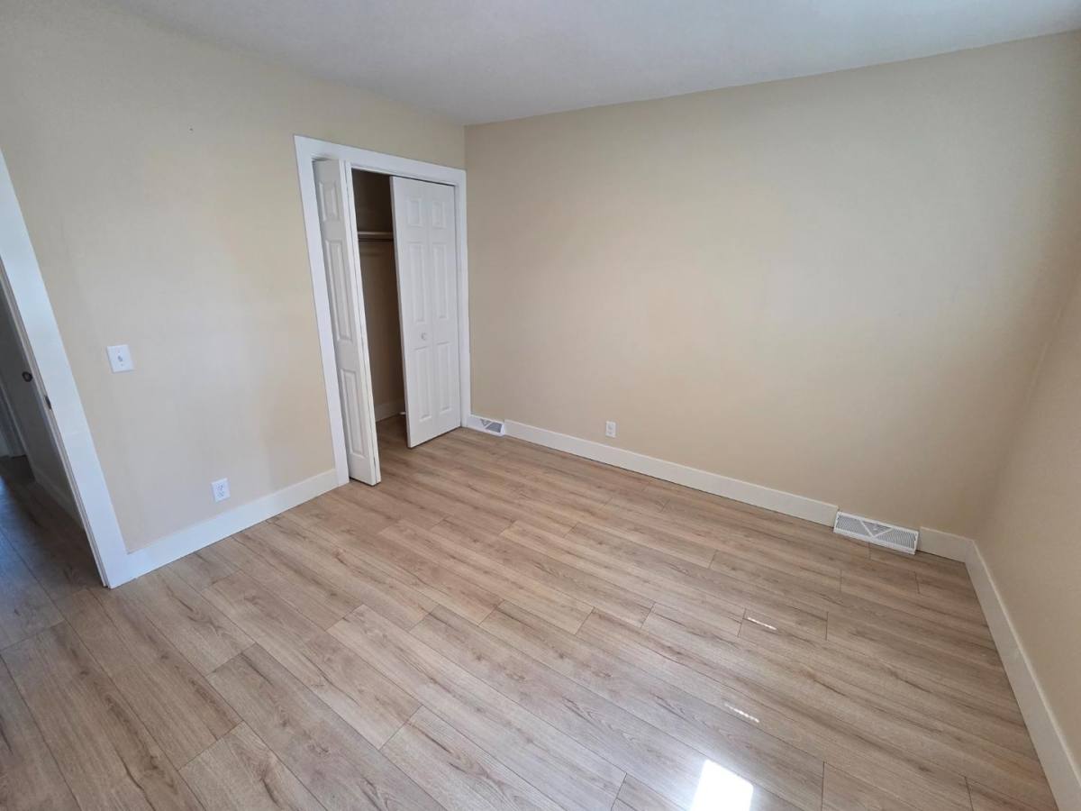 3009 Cambridge St, St. Joseph, MO 64506 - House for Rent - Image 4
