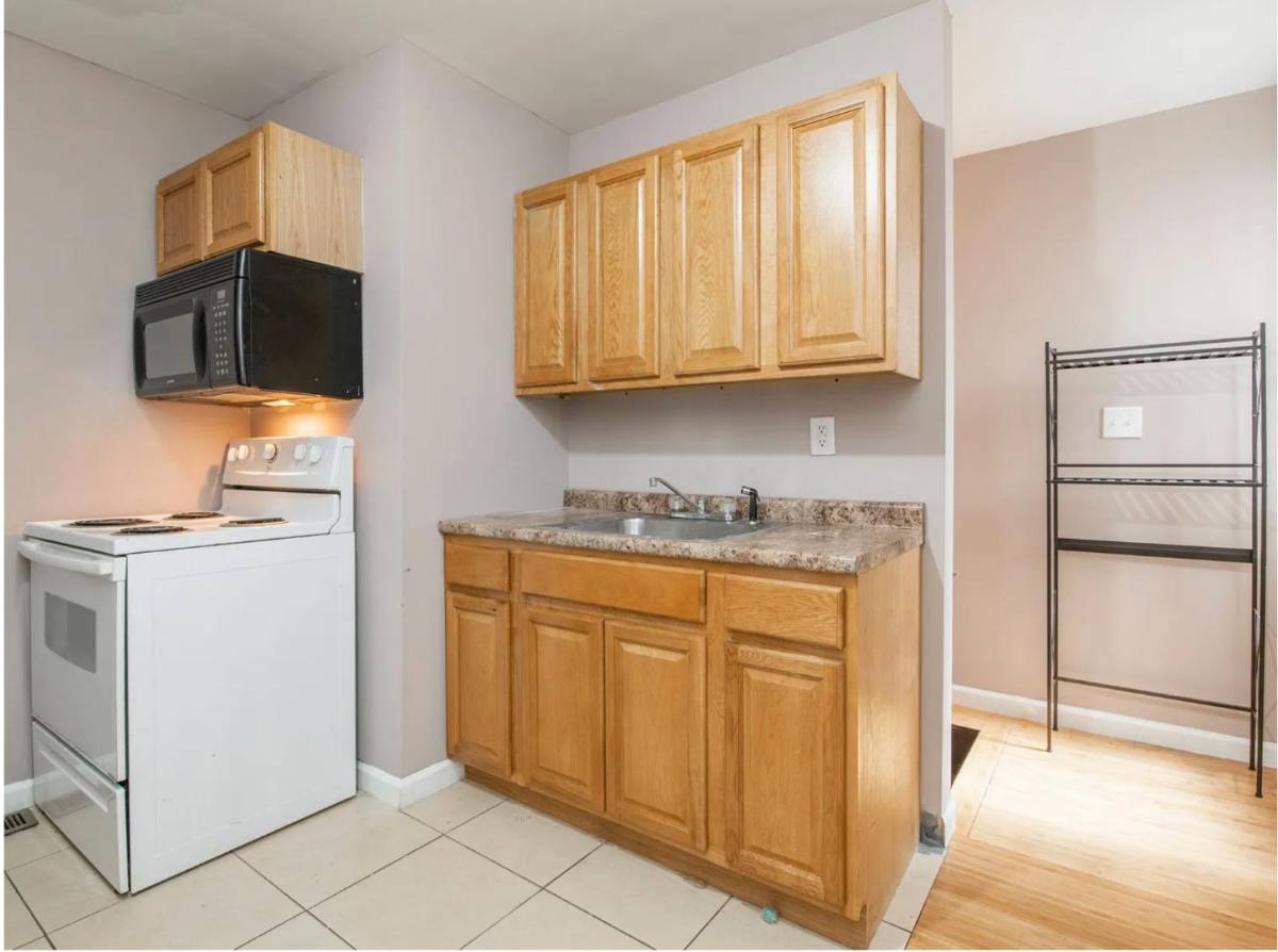 Apartment for rent at 1745 N Willington St #3, Philadelphia, PA 19121