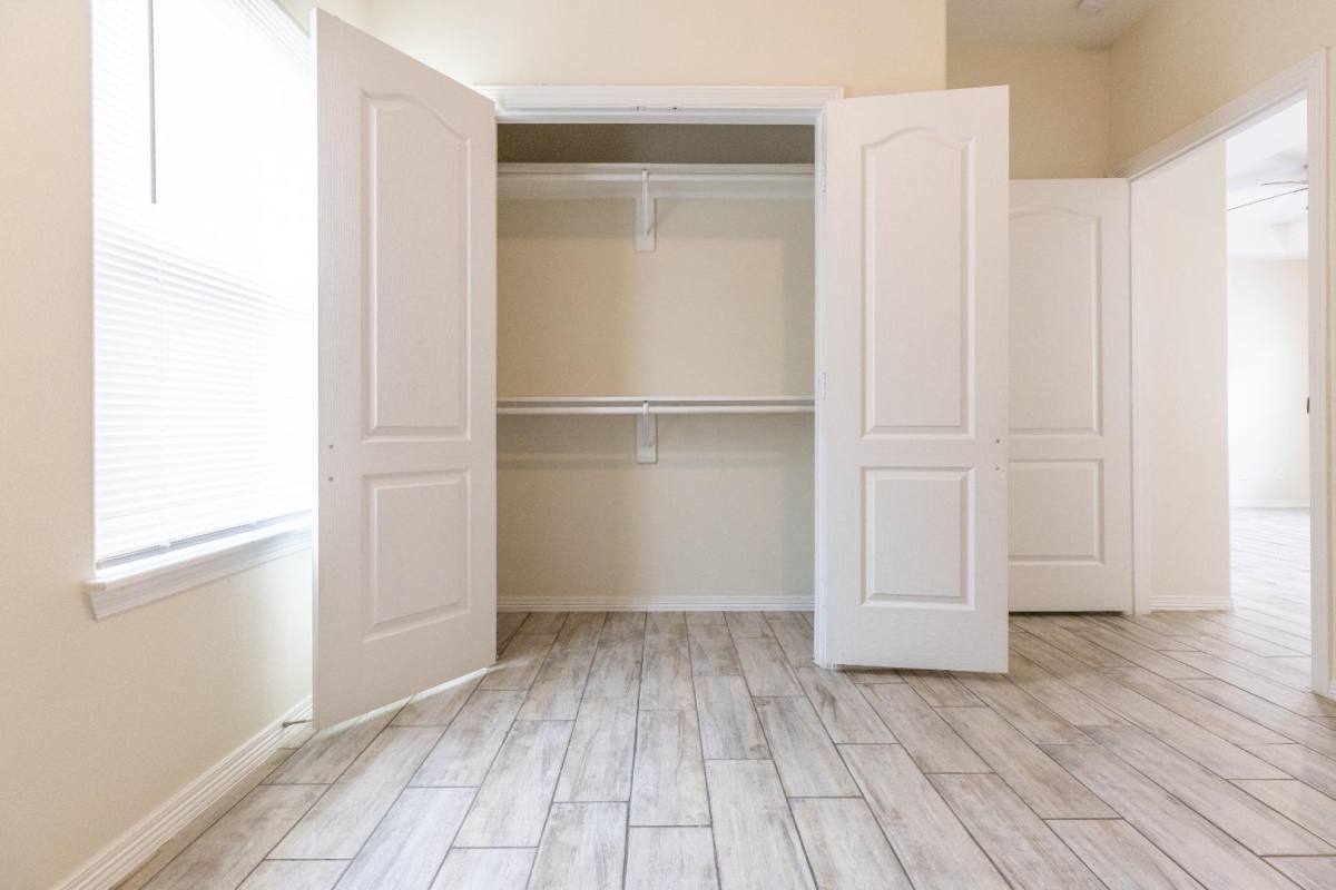 1705 W Greenwich St #4, Edinburg, TX 78541 - Apartment for Rent - Image 16