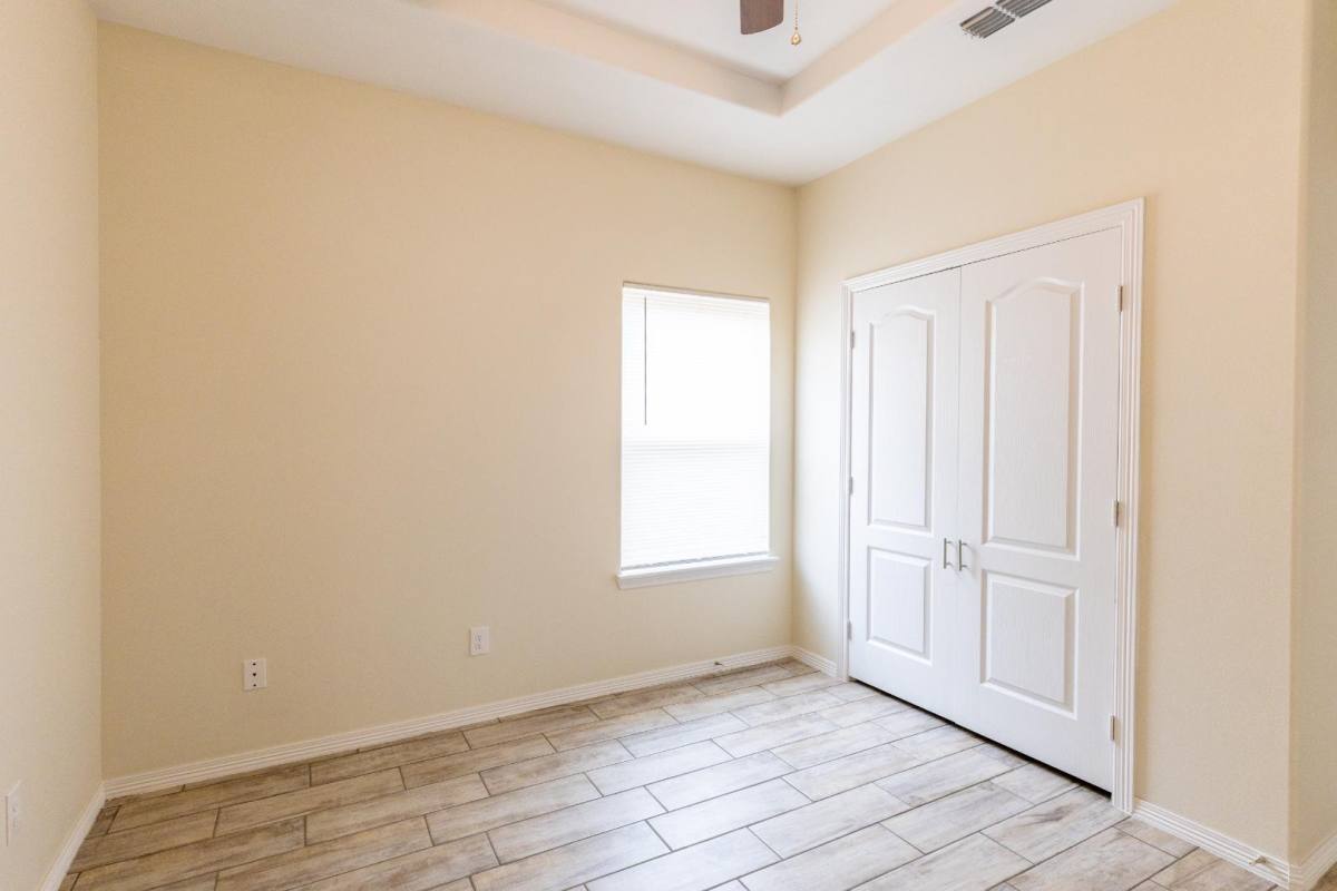 1705 W Greenwich St #4, Edinburg, TX 78541 - Apartment for Rent - Image 15