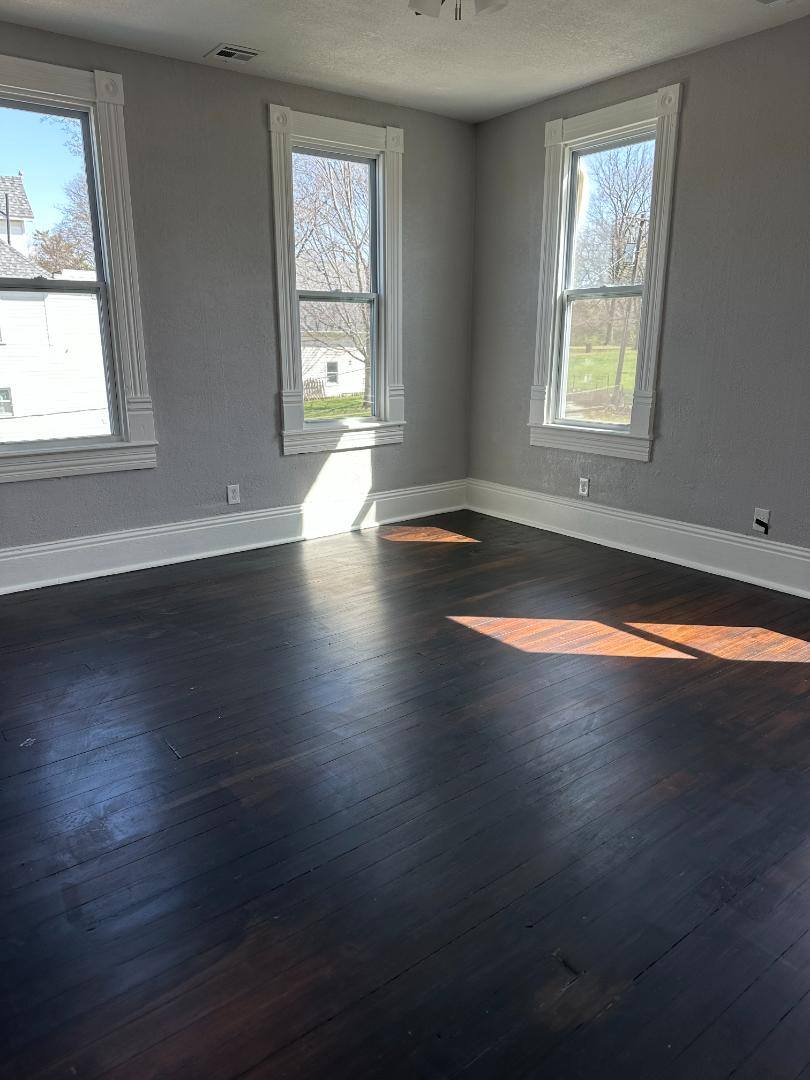 2321 Ashland Ave #4, St. Joseph, MO 64506 - Apartment for Rent - Image 3