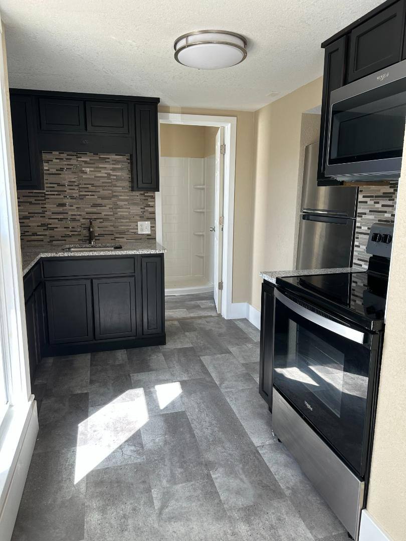 2321 Ashland Ave #4, St. Joseph, MO 64506 - Apartment for Rent - Image 4