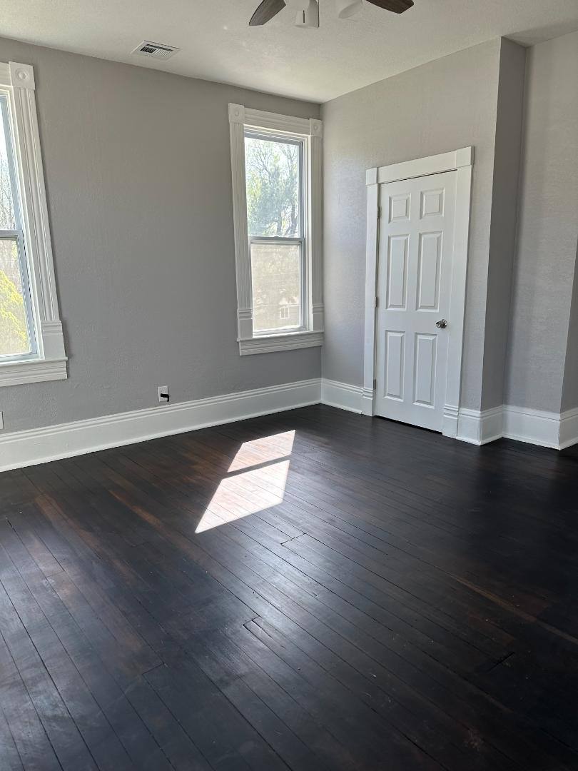 2321 Ashland Ave #4, St. Joseph, MO 64506 - Apartment for Rent
