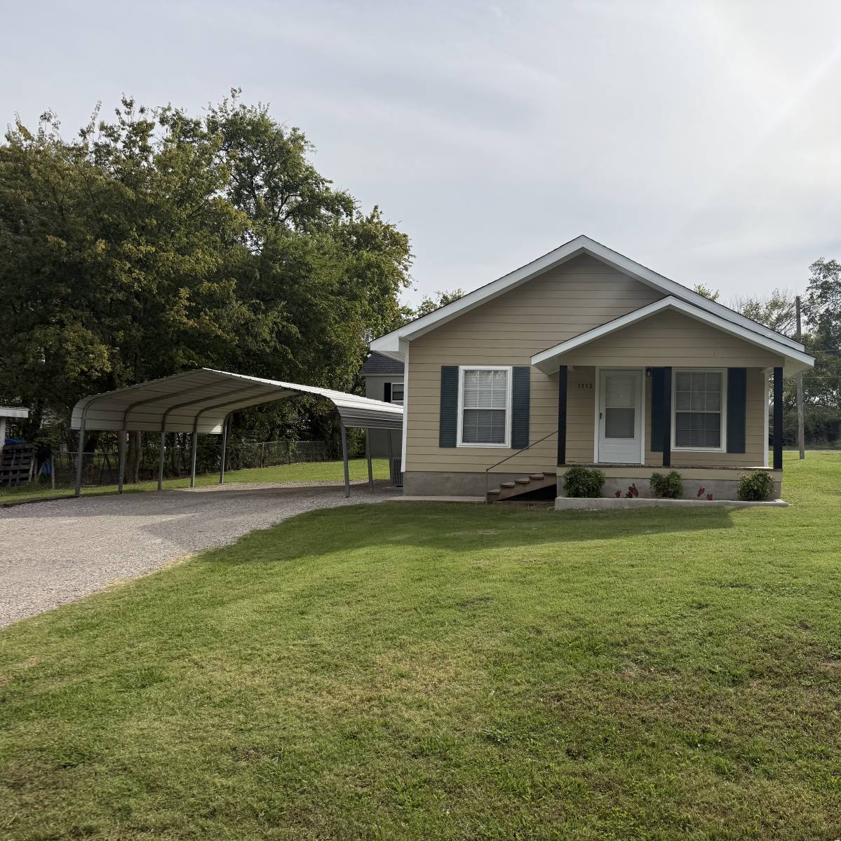 House for rent at 1113 W Wynnewood, Sulphur, OK 73086