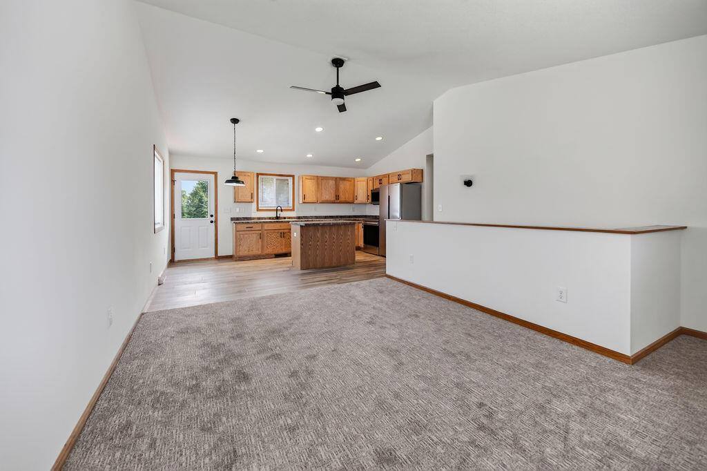 641 Angel Court, Holmen, WI 54636 - Townhouse for Rent - Image 4