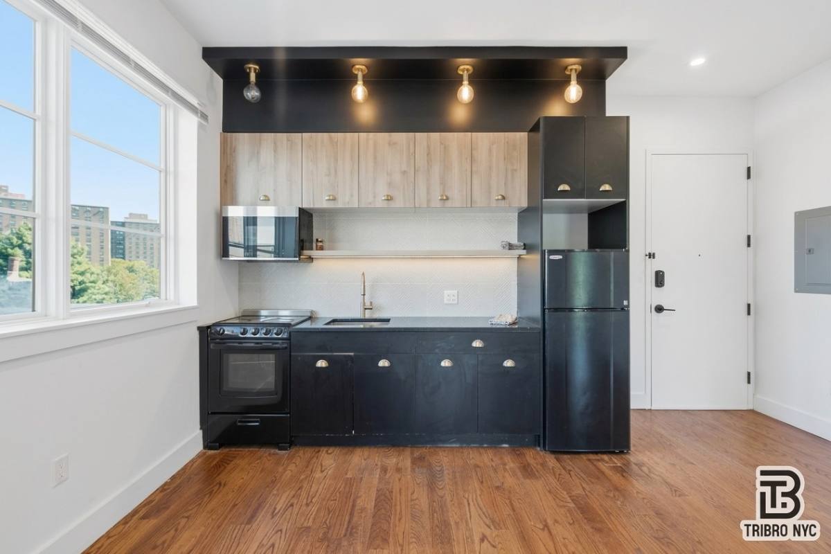 133 Brown Place #404, Bronx, NY 10454 - Apartment for Rent - Image 4
