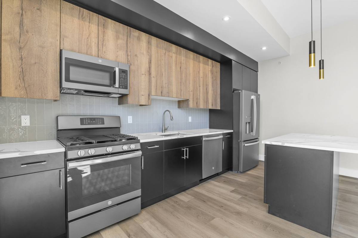 2021 Jones Rd #101, Fort Lee, NJ 07024 - Apartment for Rent - Image 4