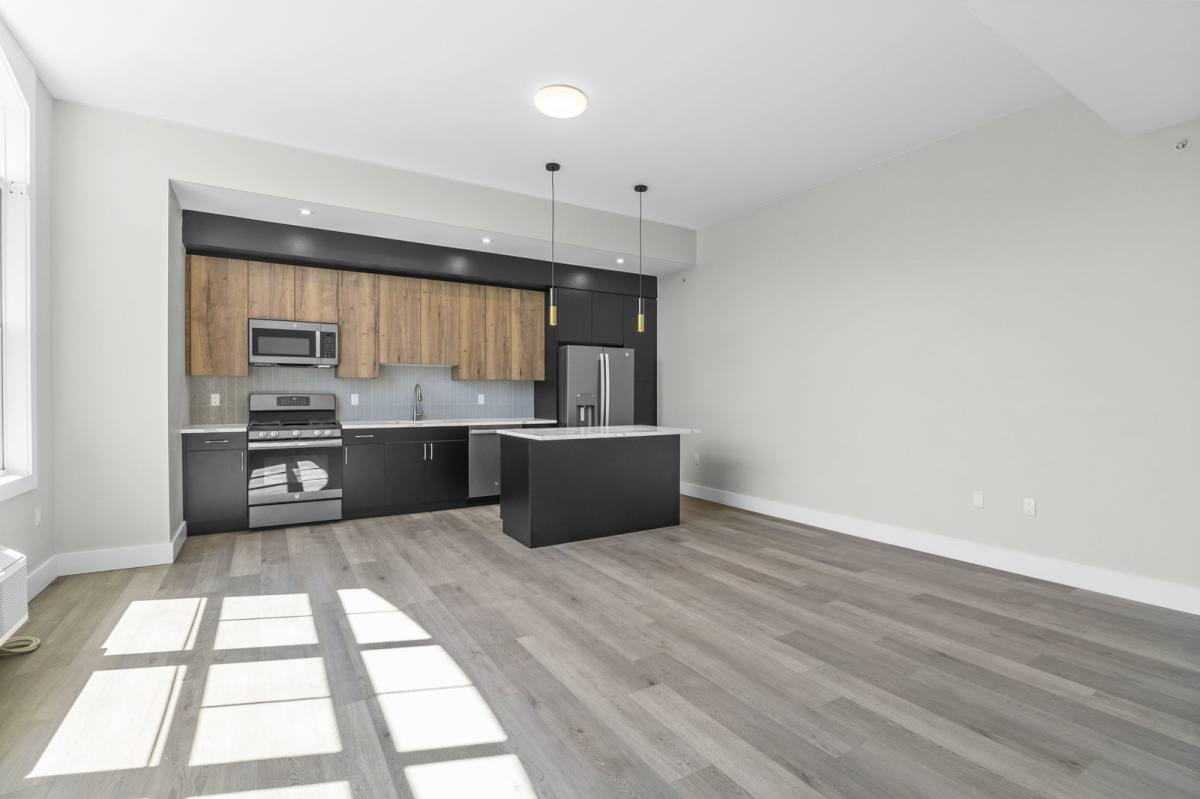2021 Jones Rd #101, Fort Lee, NJ 07024 - Apartment for Rent - Image 2