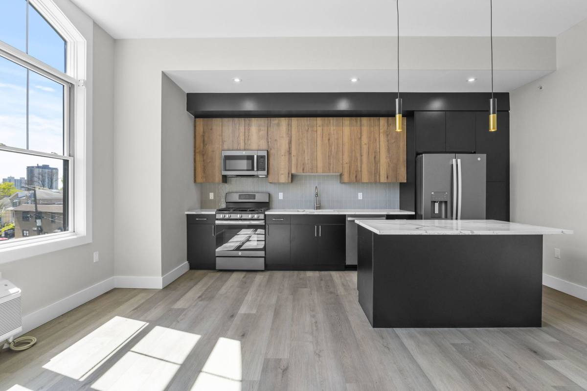 2021 Jones Rd #101, Fort Lee, NJ 07024 - Apartment for Rent - Image 3