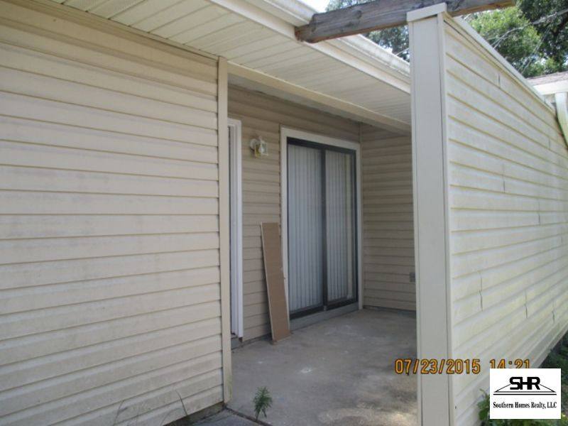 Townhouse for rent at 6326 W Fairfield Dr #D, Pensacola, FL 32506