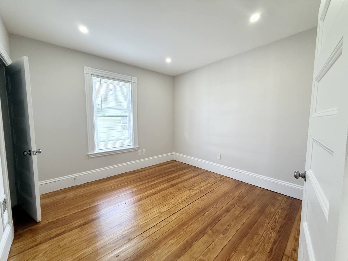 71 Saxton St #3, Dorchester, MA 02125 - Apartment for Rent - Image 5