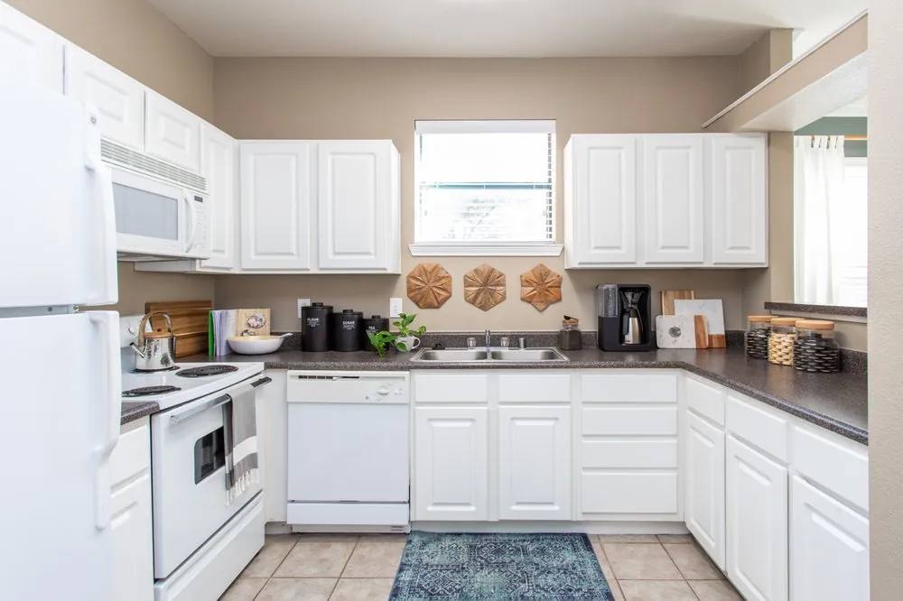8705 Southwestern Blvd, Dallas, TX 75206 - Apartment for Rent - Image 10
