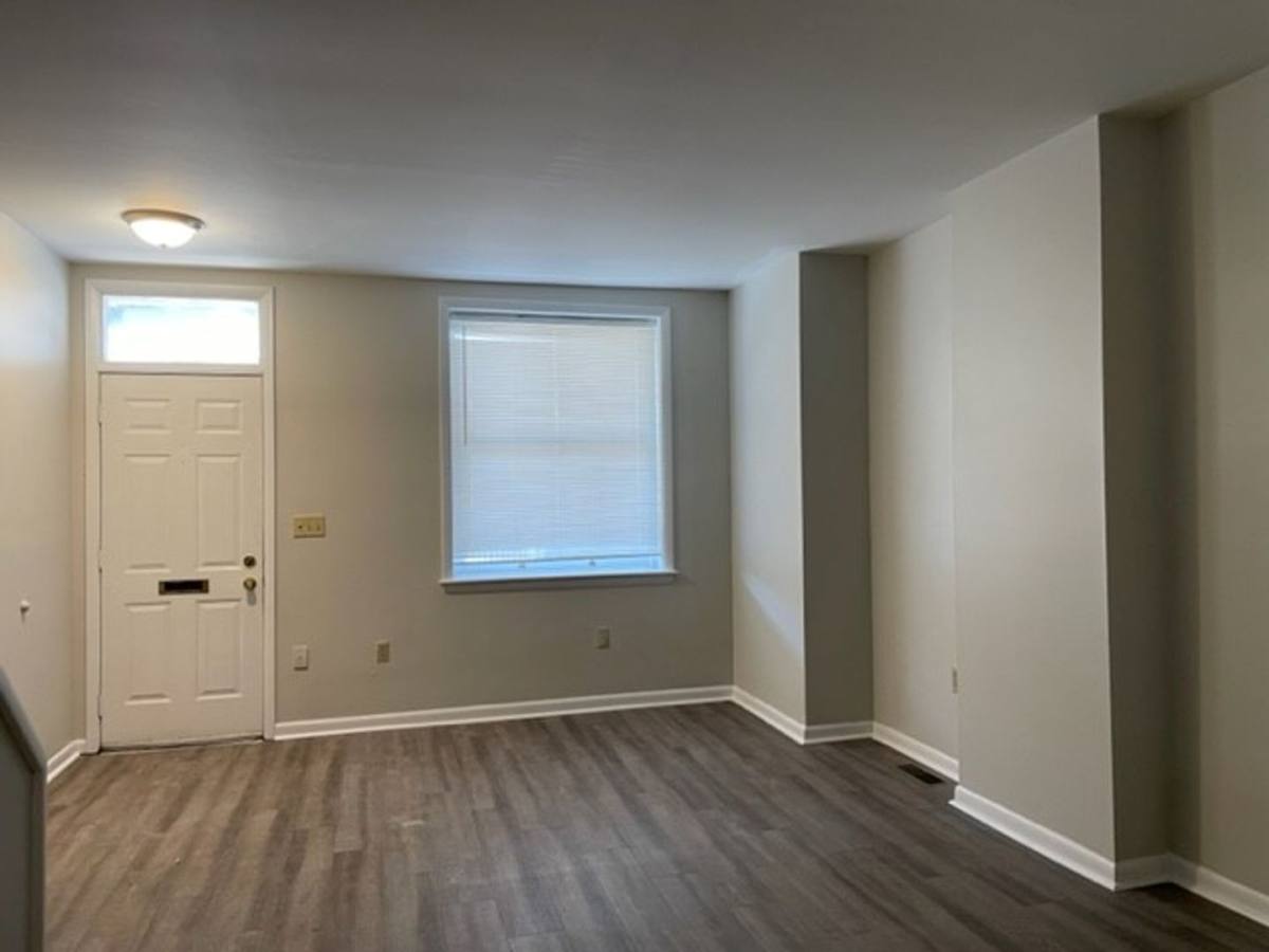 2113 Penn St, Harrisburg, PA 17110 - House for Rent - Image 4