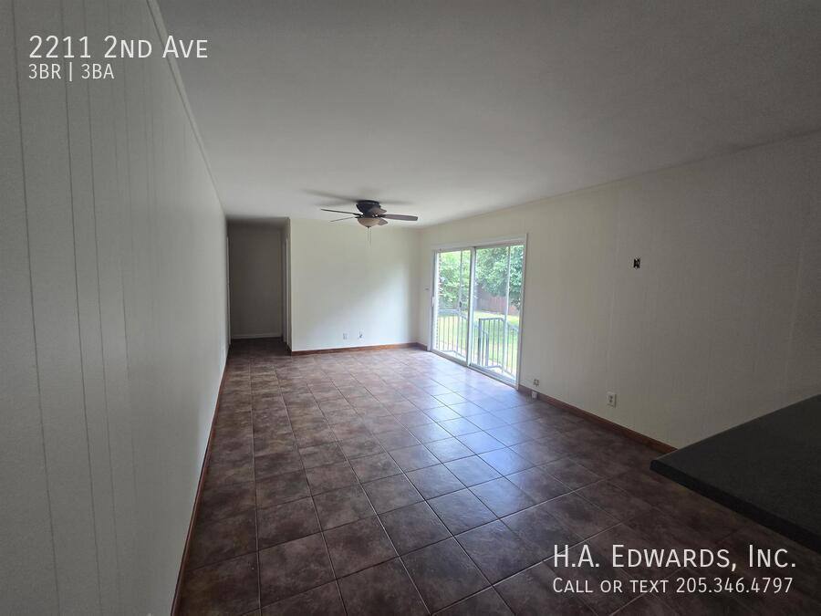 2211 2nd Ave, Tuscaloosa, AL 35401 - House for Rent - Image 2