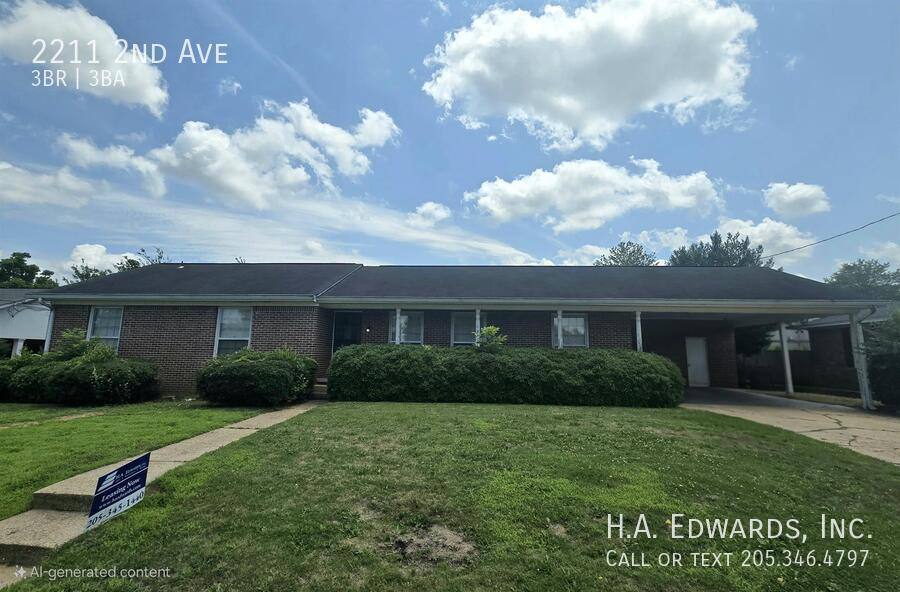 2211 2nd Ave, Tuscaloosa, AL 35401 - House for Rent - Image 1