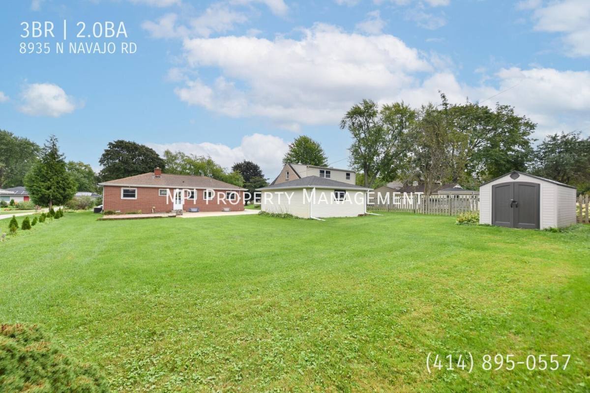 8935 N Navajo Rd, Milwaukee, WI 53217 - House for Rent - Image 10