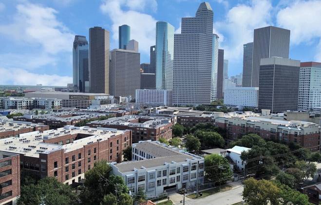 207 Pierce St #ID10021, Houston, TX 77002 - Apartment for Rent - Image 6