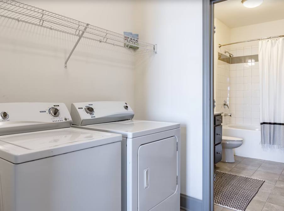 207 Pierce St #ID10021, Houston, TX 77002 - Apartment for Rent - Image 9