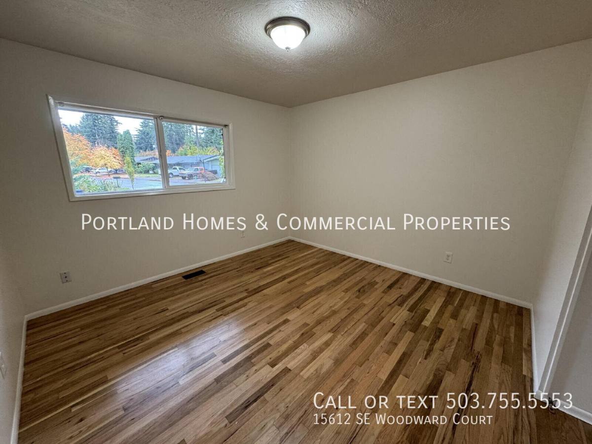 15612 SE Woodward Court, Portland, OR 97236 - House for Rent - Image 9