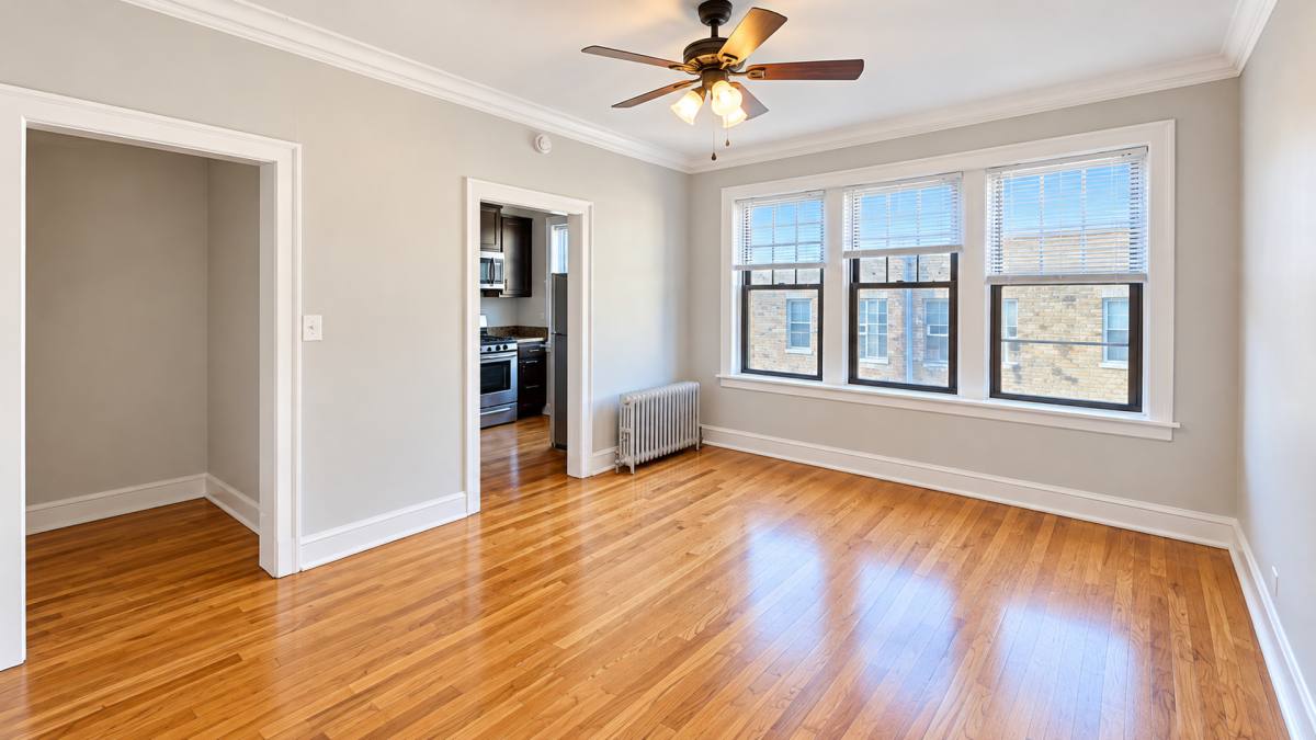 2336 W Addison #H2, Chicago, IL 60618 - Apartment for Rent - Image 1