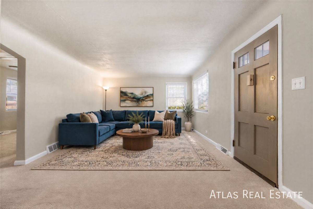 425 W Amherst Ave, Englewood, CO 80110 - House for Rent - Image 1