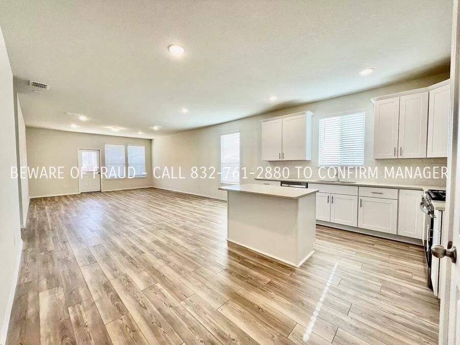 8113 Branch Hollow Trail, Fort Worth, TX 76123 - House for Rent - Image 2