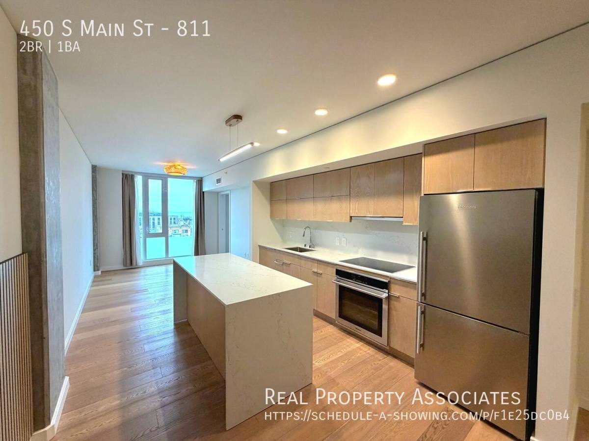 450 S Main St #811, Seattle, WA 98104 - Apartment for Rent - Image 2