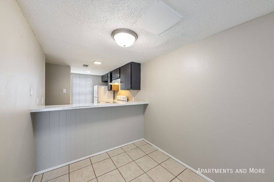 317 Craddock Ave #1302, San Marcos, TX 78666 - Townhouse for Rent - Image 7