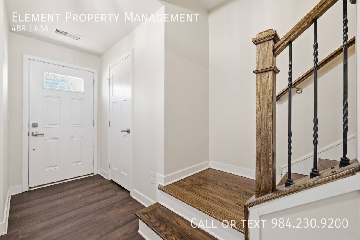 1092 Ambergate Station #1, Apex, NC 27502 - Townhouse for Rent - Image 2