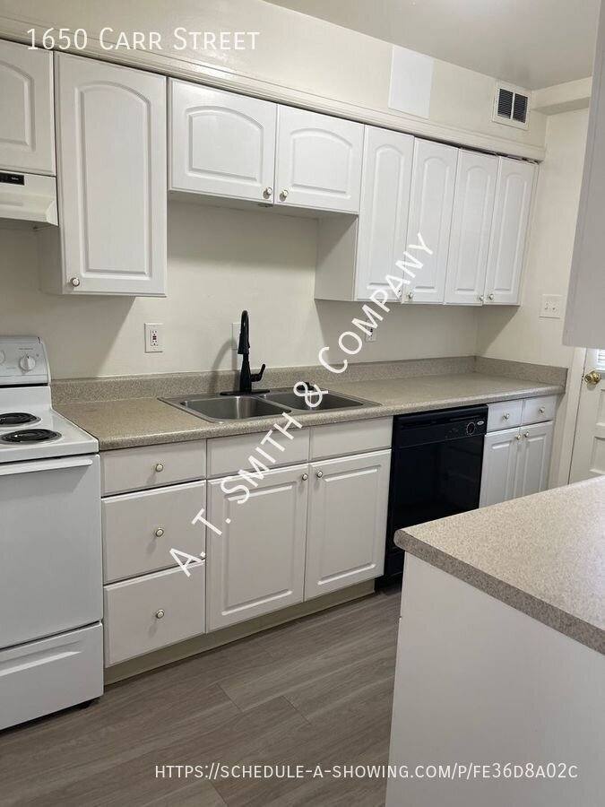 1650 Carr St, Lakewood, CO 80214 - Townhouse for Rent - Image 5