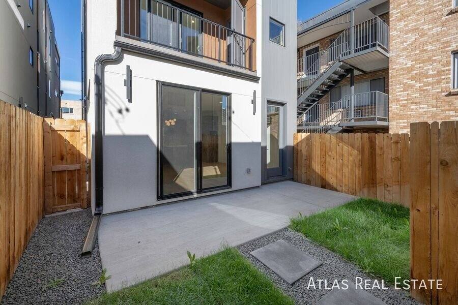 828 Cherry St #2, Denver, CO 80220 - Townhouse for Rent - Image 3