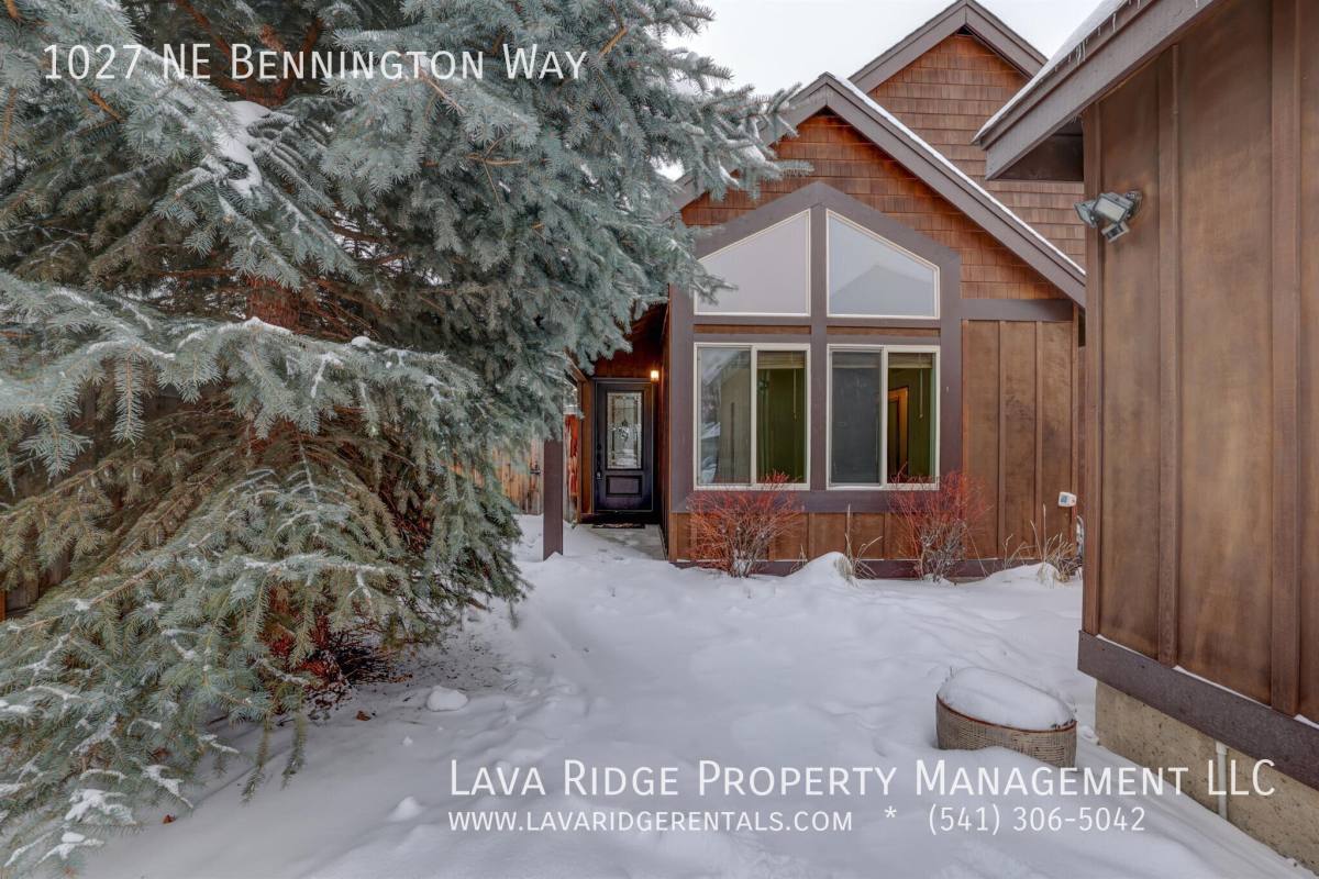 House for rent at 1027 NE Bennington Way, Bend, OR 97701