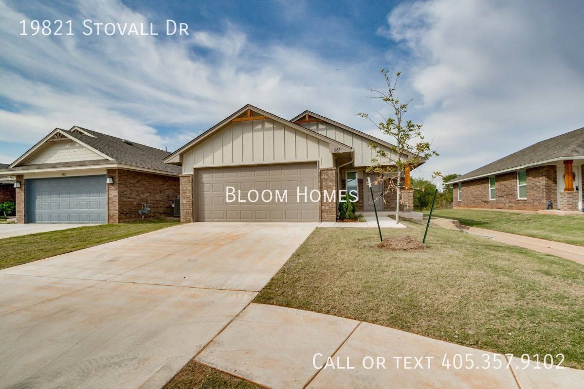 House for rent at 19821 Stovall Dr, Edmond, OK 73012