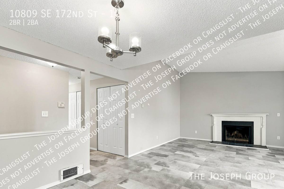 Condo for rent at 10809 SE 172nd St #1C, Renton, WA 98055