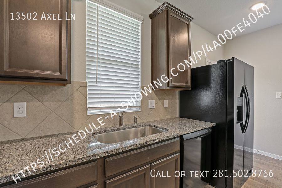 13502 Axel Lane, Houston, TX 77047 - House for Rent - Image 6