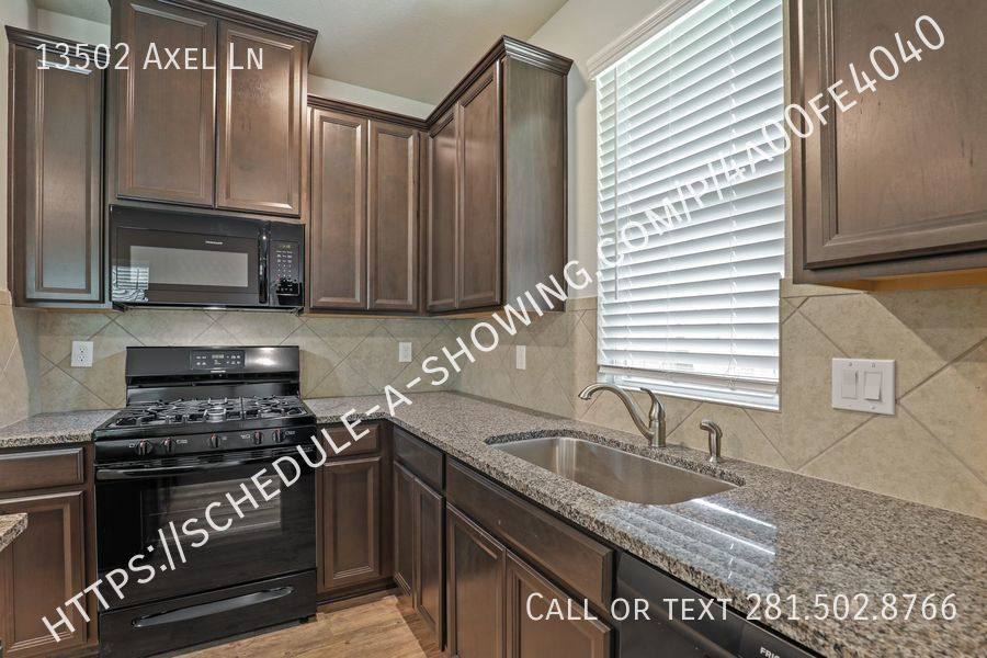 13502 Axel Lane, Houston, TX 77047 - House for Rent - Image 7
