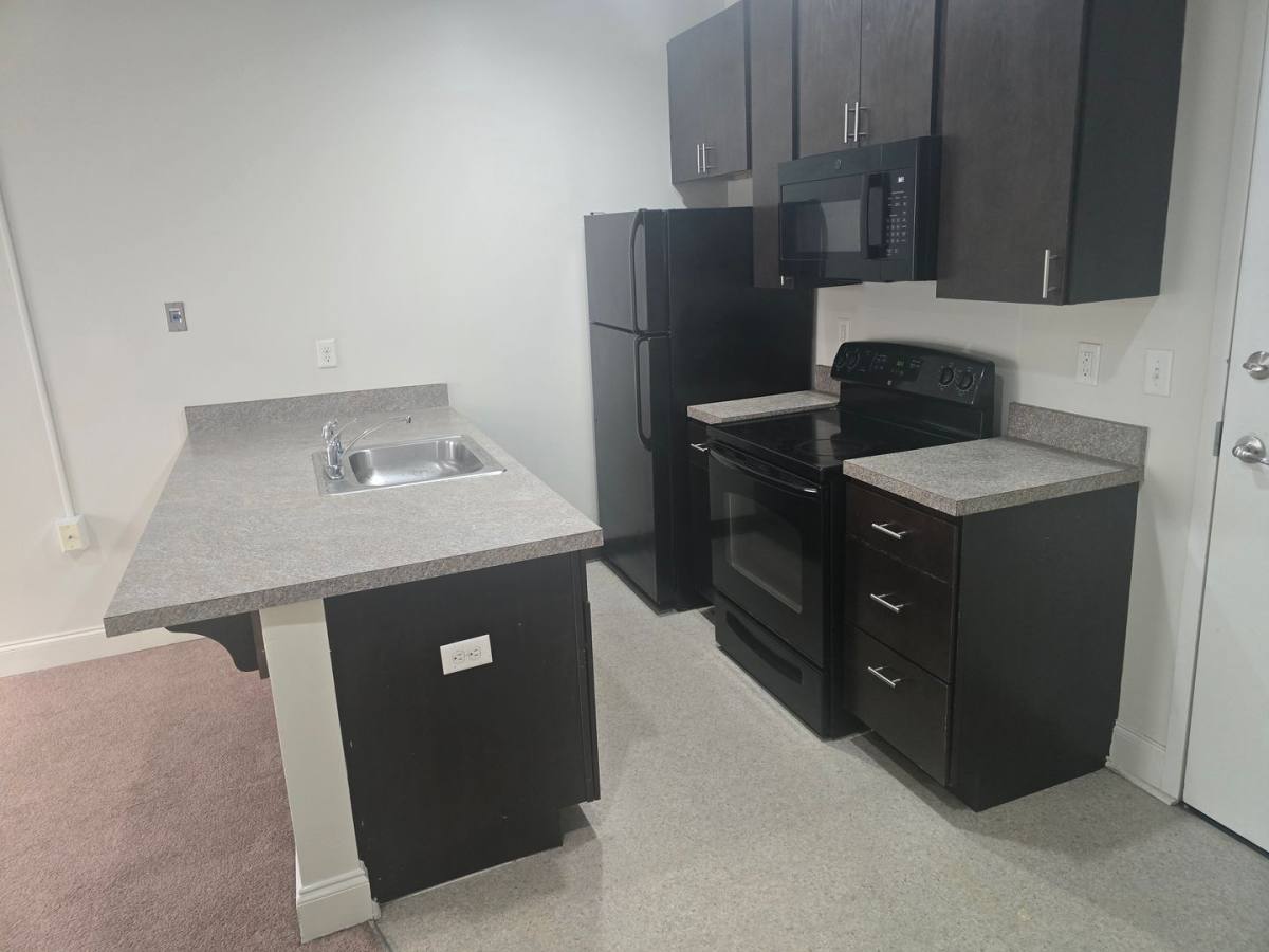 319 Market St #303, Harrisburg, PA 17101 - Apartment for Rent - Image 4