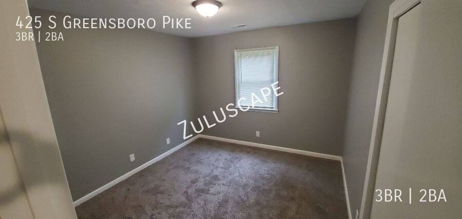 425 S Greensboro Pike, New Castle, IN 47362 - House for Rent - Image 2