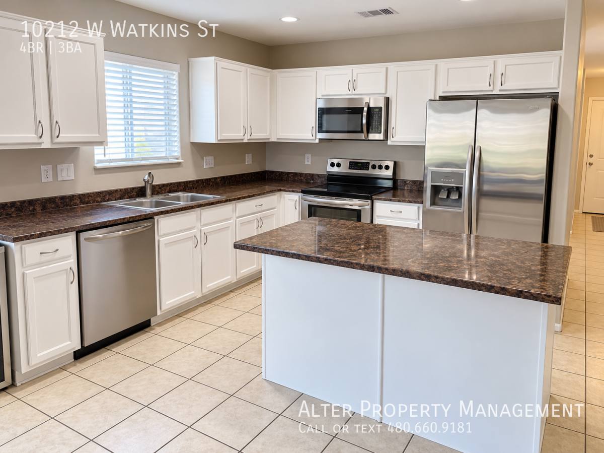 10212 W Watkins St, Tolleson, AZ 85353 - House for Rent - Image 2