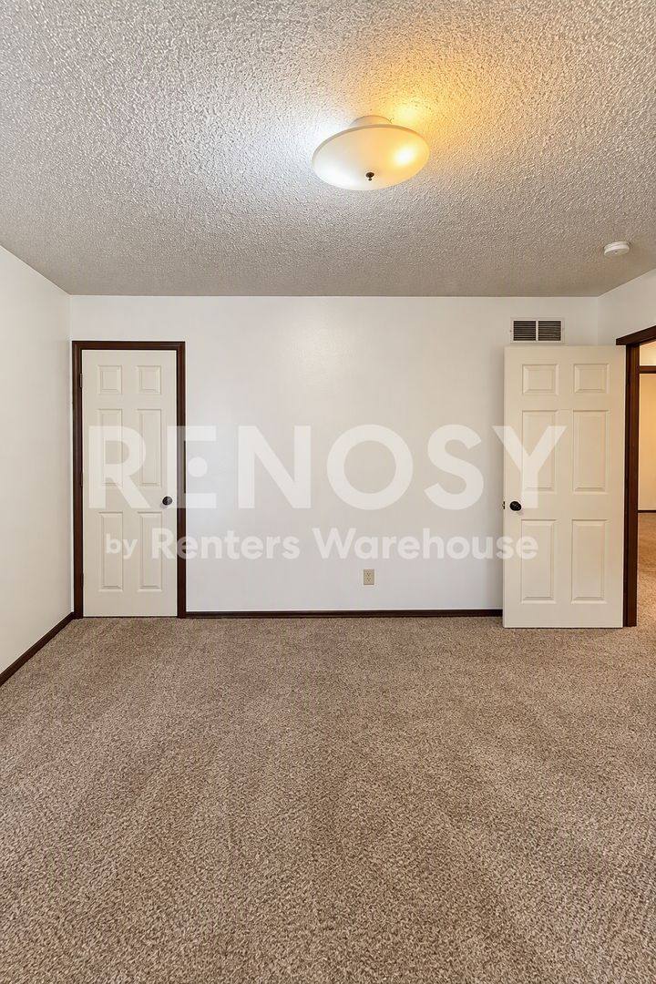 2280 26th Ave NW, St. Paul, MN 55112 - House for Rent - Image 7