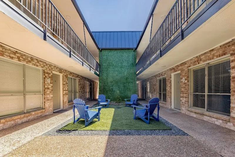 2623 Whitney St #1350, Houston, TX 77006 - Apartment for Rent - Image 1