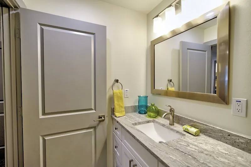 2623 Whitney St #1350, Houston, TX 77006 - Apartment for Rent - Image 3