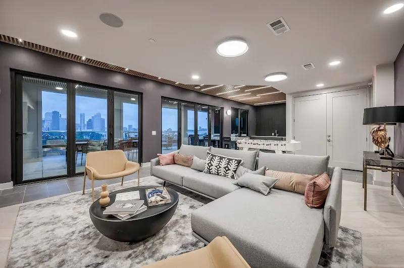 2400 W Dallas St #A3P, Houston, TX 77019 - Apartment for Rent - Image 3