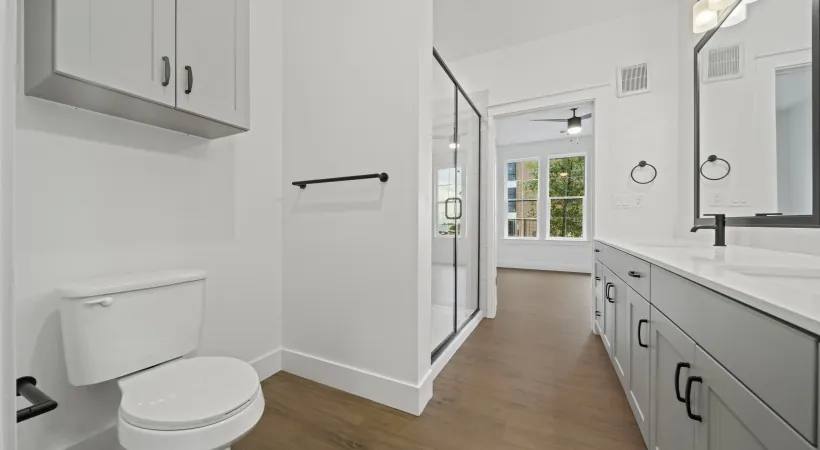 7205 E Ben White Blvd, Austin, TX 78741 - Apartment for Rent - Image 9