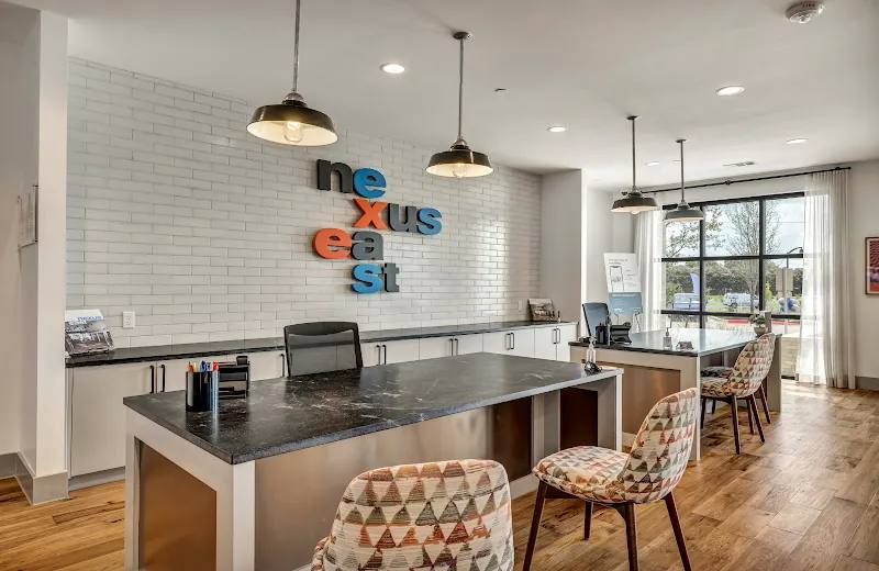 720 Airport Blvd, Austin, TX 78702 - Apartment for Rent - Image 4