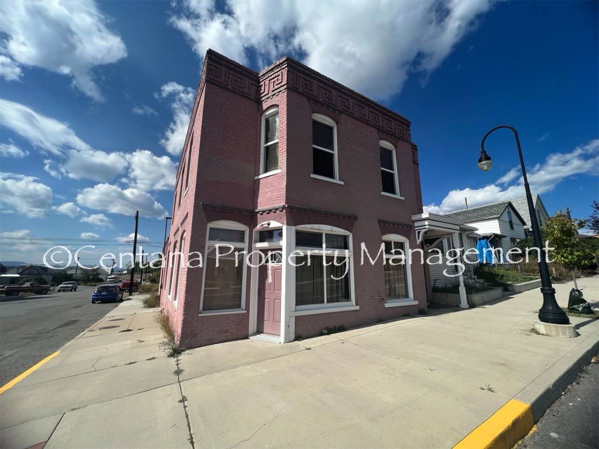 Apartment for rent at 871 S Main, Butte, MT 59701