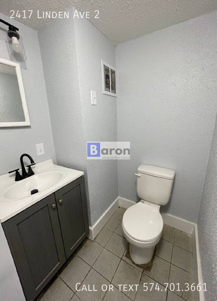 Apartment for rent at 2417 Linden Ave #2, South Bend, IN 46628