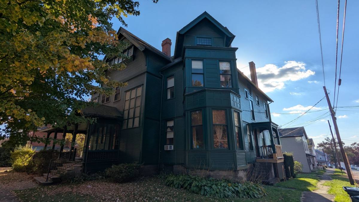 121 4th St NE, Massillon, OH 44646 - Apartment for Rent - Image 4