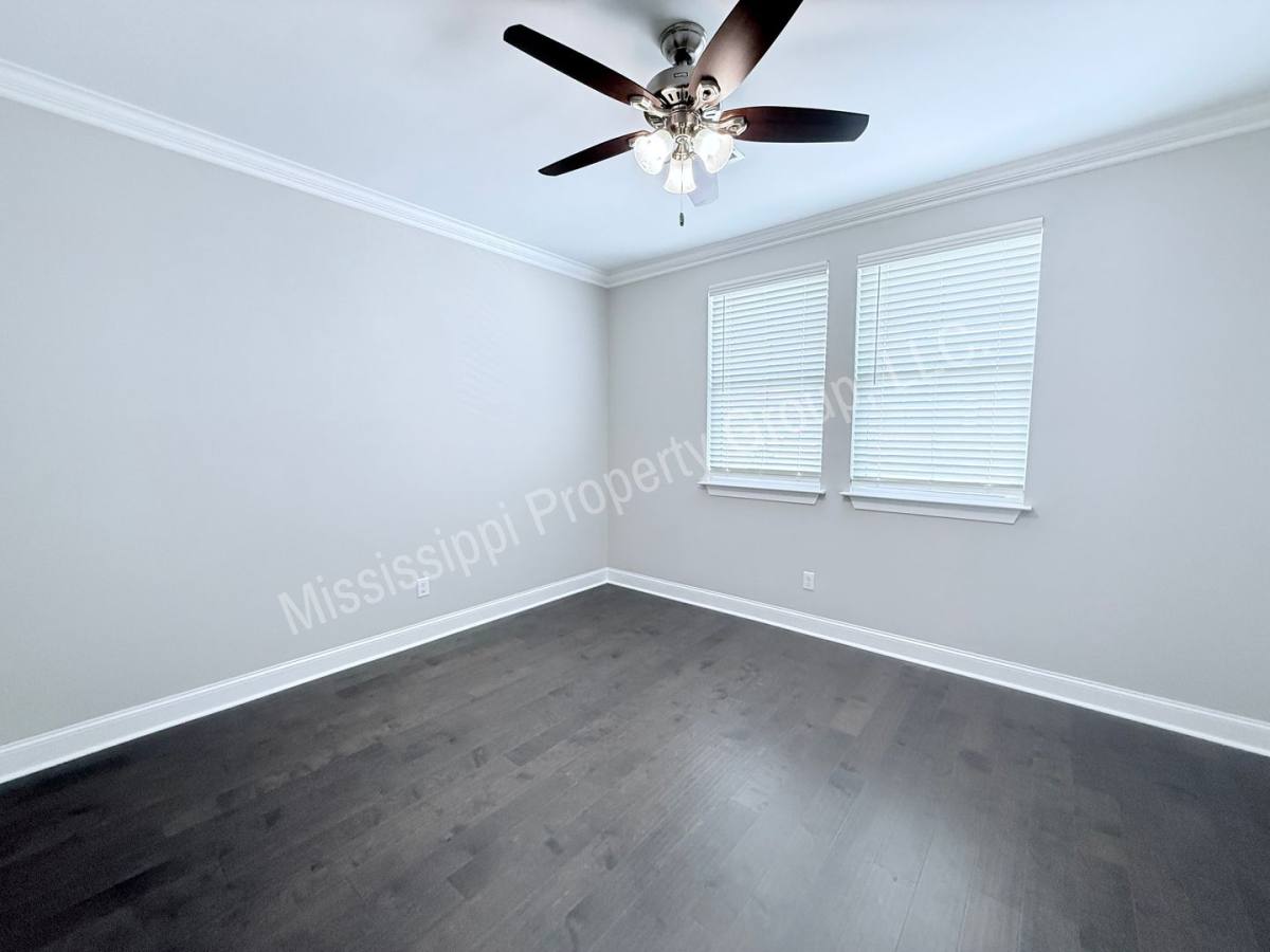 120 Honeysuckle Way, Oxford, MS 38655 - Townhouse for Rent - Image 3